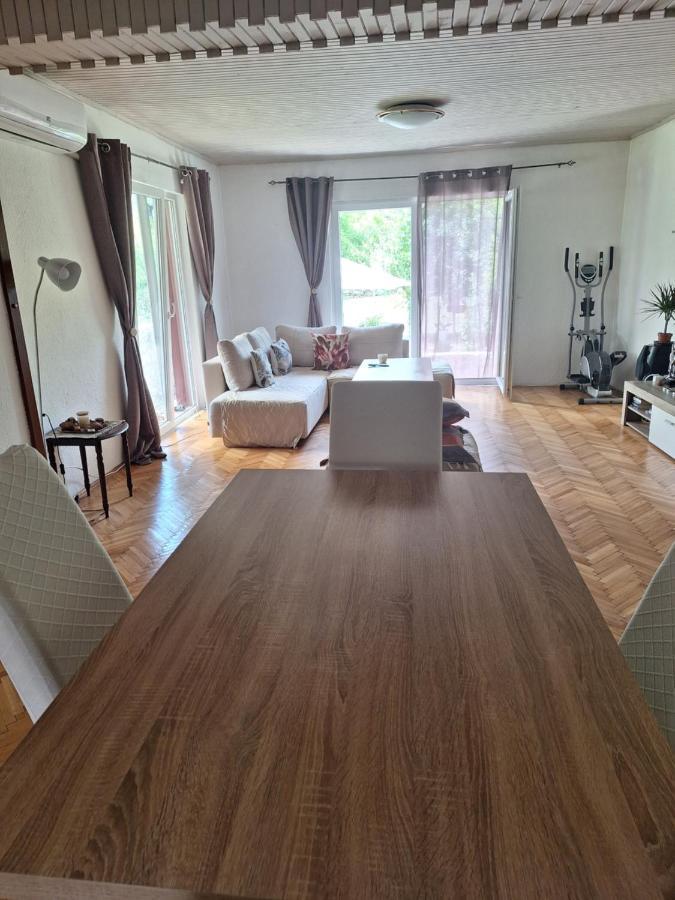 Villa Ella Ohrid Bagian luar foto