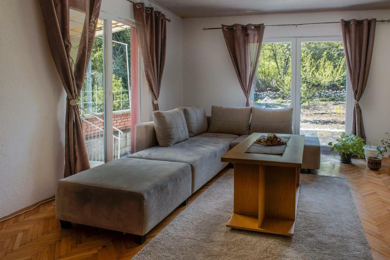 Villa Ella Ohrid Bagian luar foto